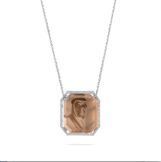 Illume Modern Photo Pendant