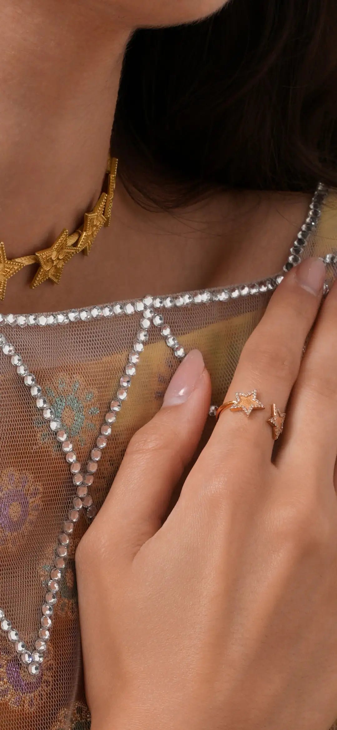 The mini Sirr Eternal star ring
