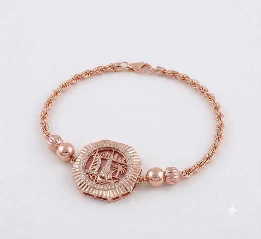 Dubai Fluted Name bracelet.